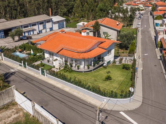 Casa venda em São Paio de Oleiros, Santa Maria da Feira
