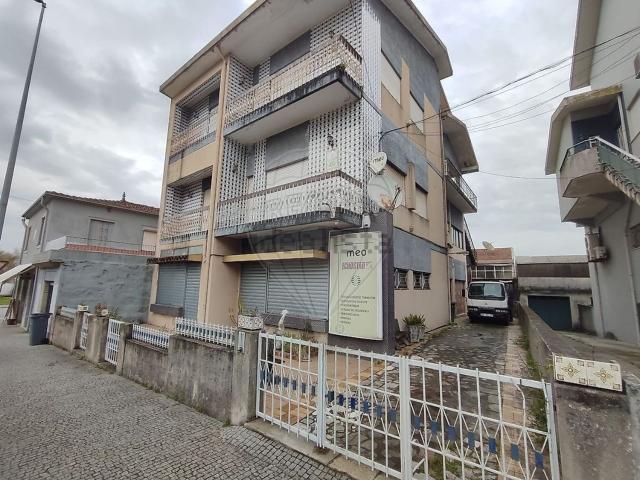 Casa venda em Maia, São Pedro Fins