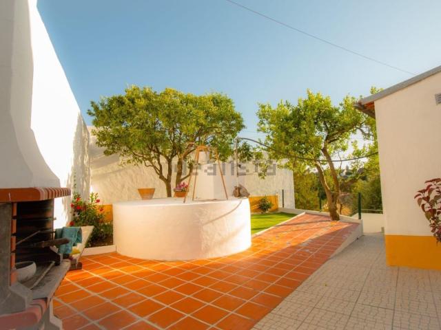 Casa venda em Alcorriol, Torres Novas
