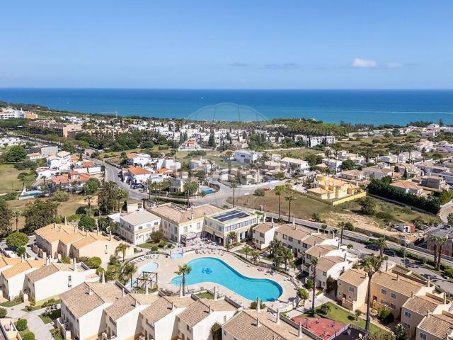 Casa venda em Albufeira e Olhos de Água, Albufeira