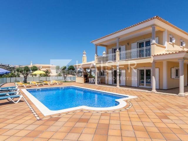Casa venda em Albufeira e Olhos de Água, Albufeira