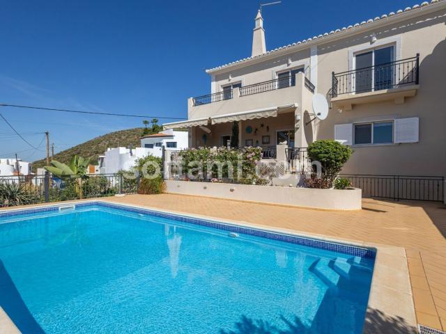 Casa venda em Cabeço da Câmara, Loulé