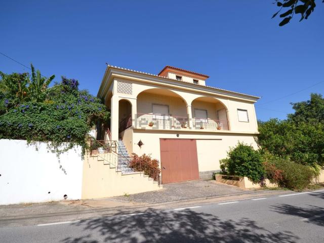Casa venda em Lagoa de Momprolé, Loulé