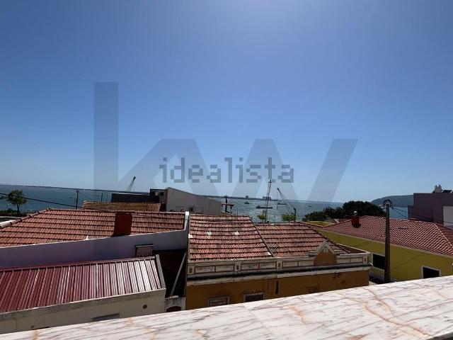 Casa venda em Santos Nicolau, Setúbal