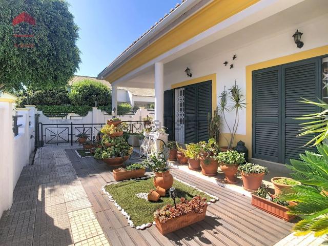 Casa venda em Peixe Frito, Setúbal