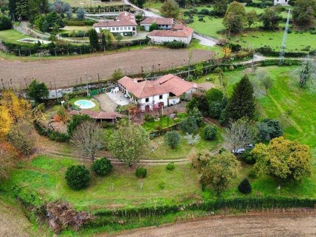 Casa venda em Assento, Guimarães