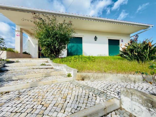 Casa venda em Abrantes (São Vicente e São João) e Alferrarede, Abrantes