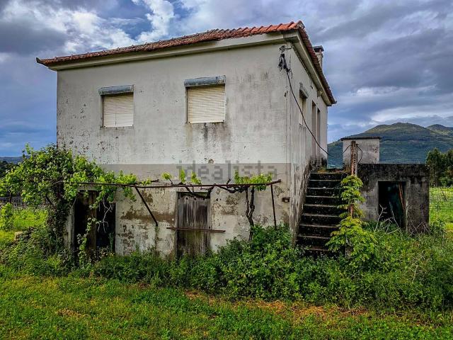 Moradia venda em Sá, Portela
