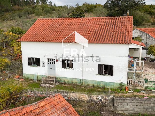 Casa venda em Monchite, Tomar