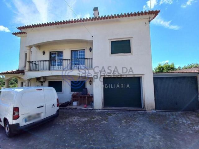 Casa venda em Serra de Baixo, Tomar