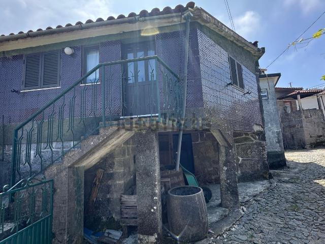 Casa venda em Parada Do Bouro, Braga