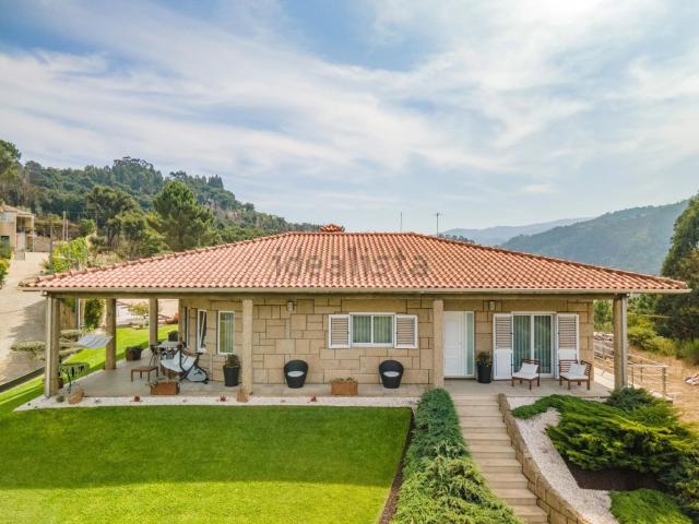 Casa venda em Sande, Porto