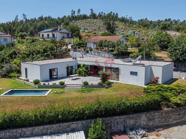 Casa venda em Vila Nova de Sande, Guimarães