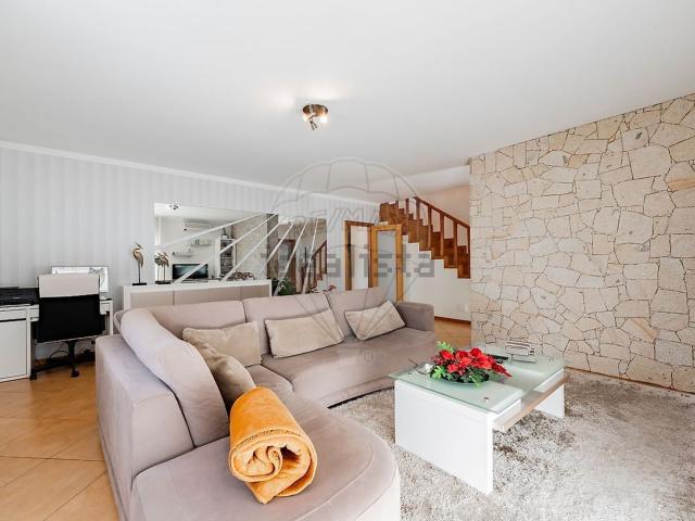 Casa venda em Vila Nova de Sande, Guimarães