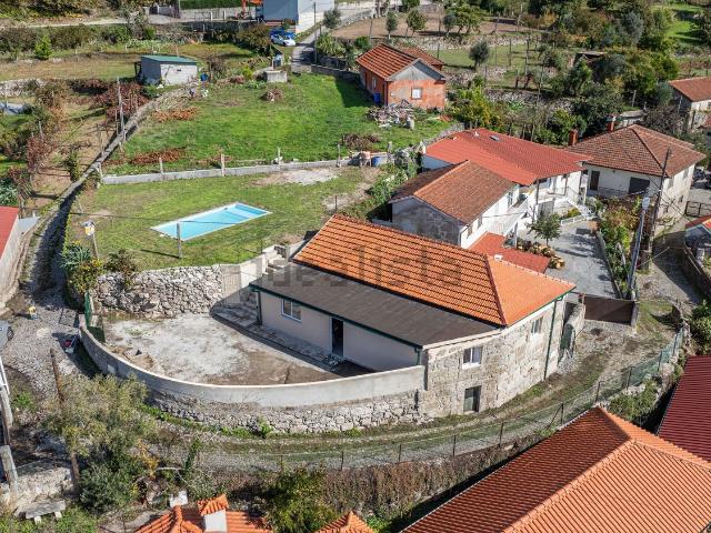 Casa venda em Sande, Vilarinho, Barros e Gomide, Vila Verde