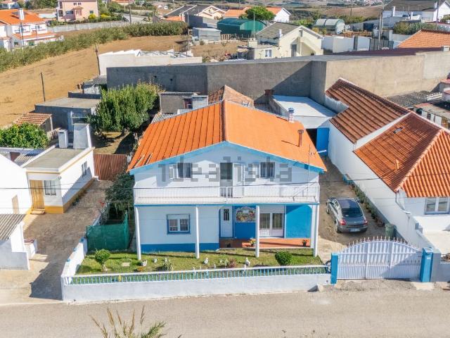 Casa venda em Santa Bárbara, Lourinhã