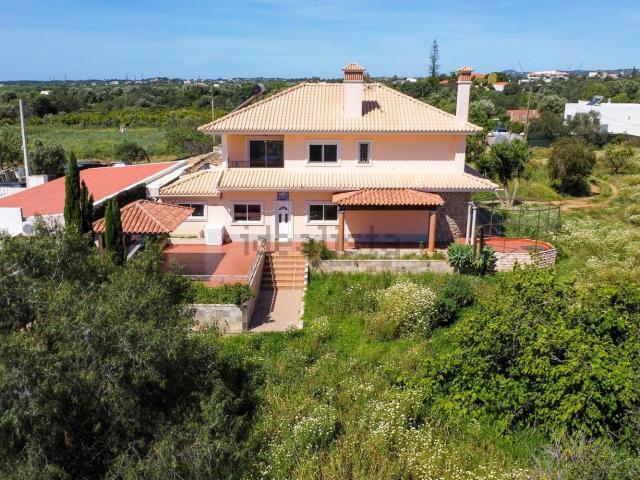 Casa venda em Medronhal, Faro