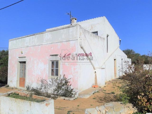 Moradia venda em Santa Bárbara De Nexe, Laranjeira
