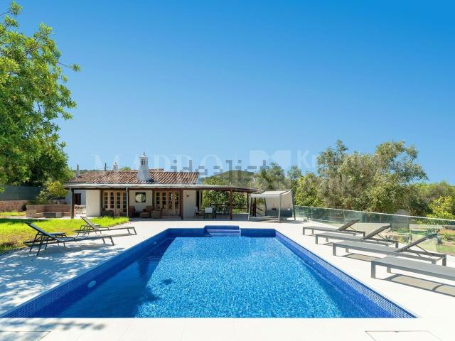 Casa venda em Santa Bárbara de Nexe, Faro