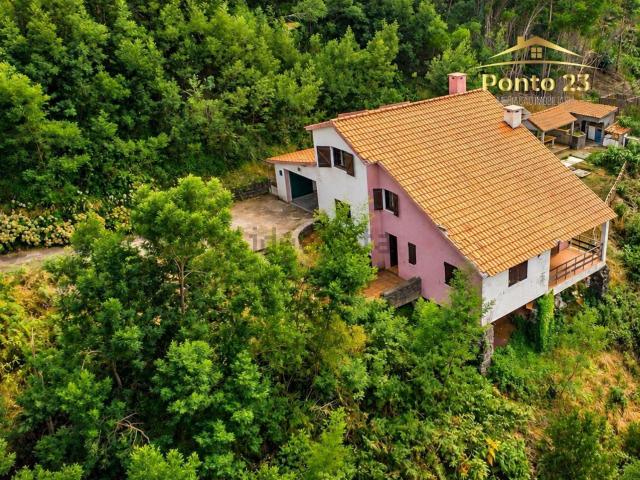 Casa venda em S. Sebastião, Santa Cruz
