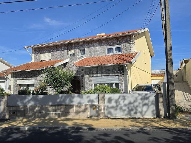 Casa venda em Lagoa de Esgueira, Aveiro
