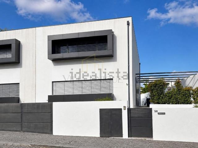 Casa venda em Roligo, Santa Maria Da Feira