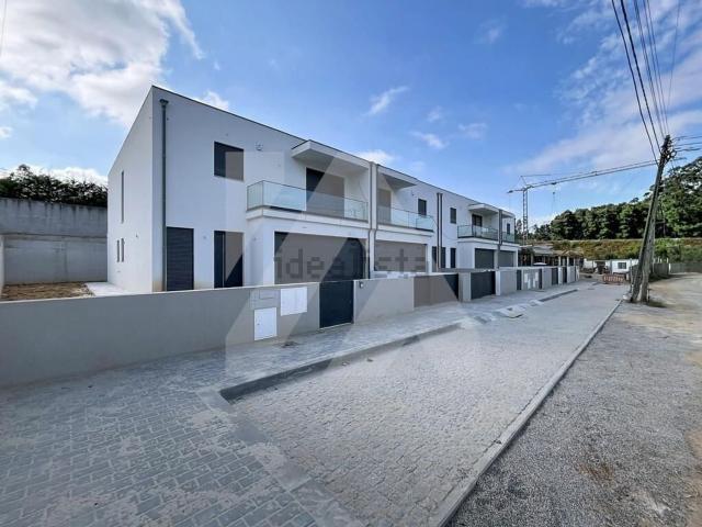 Casa venda em Roligo, Santa Maria Da Feira