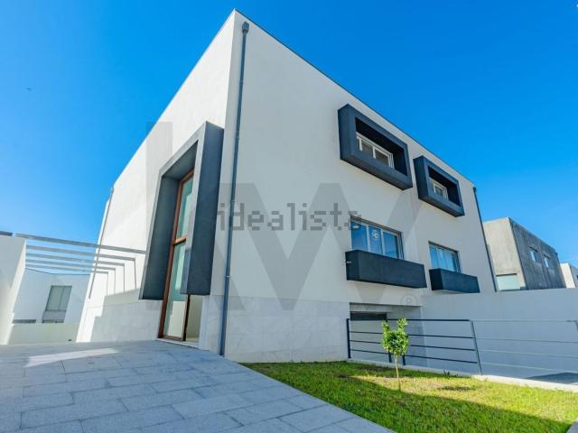 Casa venda em Roligo, Santa Maria Da Feira