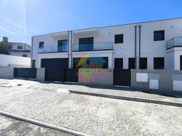 Casa venda em Santa Maria da Feira, Travanca, Sanfins e Espargo, Santa Maria da Feira