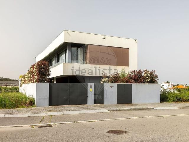 Casa venda em Santa Maria Da Feira, Aveiro