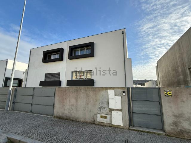 Casa venda em Roligo, Santa Maria Da Feira