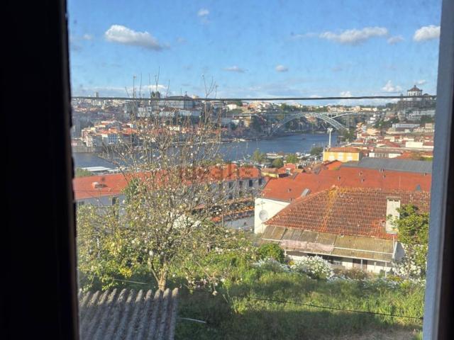 Casa venda em Devesas, Vila Nova de Gaia
