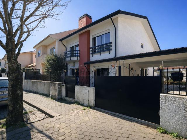 Casa venda em Devesas, Vila Nova de Gaia