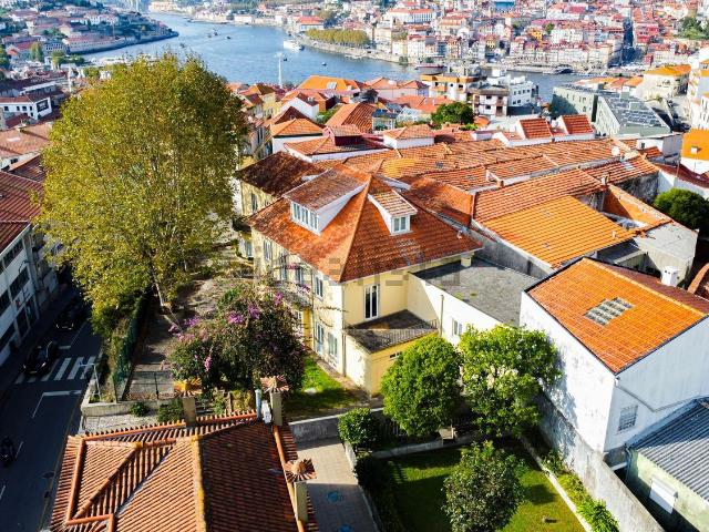 Casa venda em Devesas, Vila Nova De Gaia