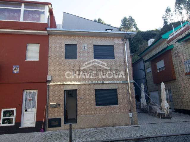 Moradia venda em Vila Nova De Gaia, São Pedro da Afurada