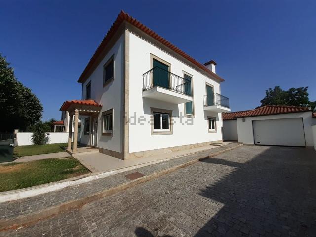 Moradia alugar em Santa Marta De Portuzelo, Petigueiras