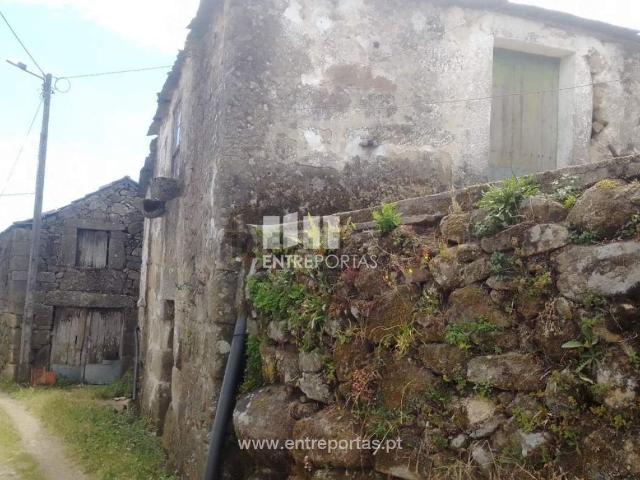 Casa venda em Vilar de Arca, Santiago de Piães