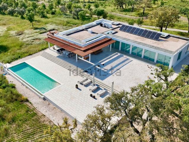 Casa venda em Santiago Do Cacém, Setúbal