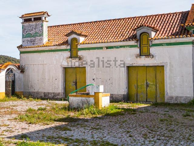 Moradia venda em Santiago Do Escoural, Mouzinhos