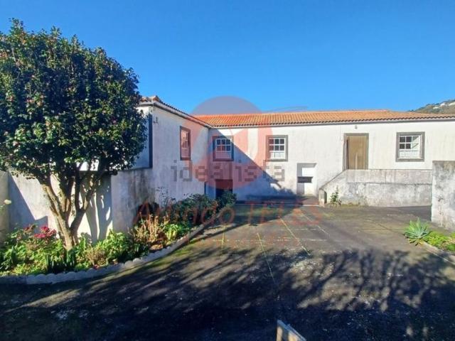 Casa venda em Açores, Velas