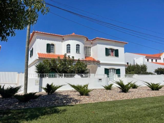 Casa venda em Santiago Do Cacém, Setúbal