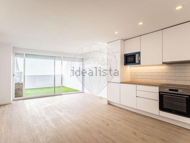 Casa venda em Santo António Da Charneca, Setúbal