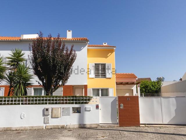 Casa venda em Santo António Da Charneca, Setúbal