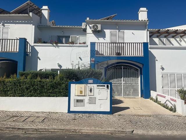 Casa venda em Vilas da Serra, Santo António Da Charneca