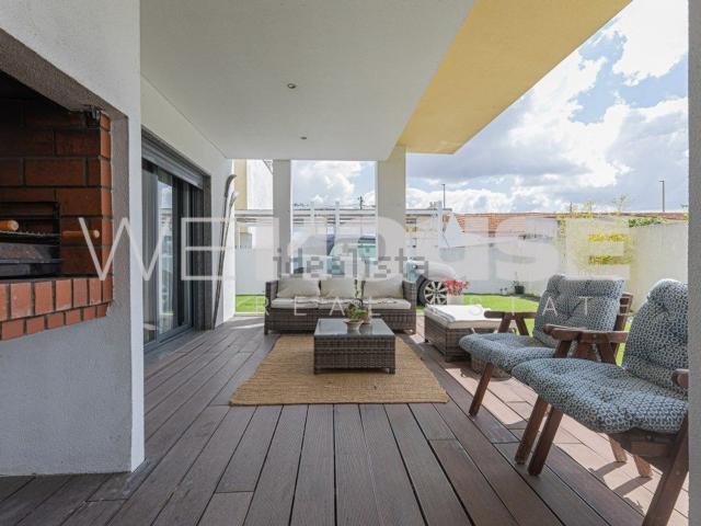 Casa venda em Cidade Sol, Santo António Da Charneca