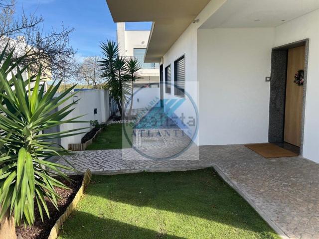 Casa venda em Cidade Sol, Santo António Da Charneca