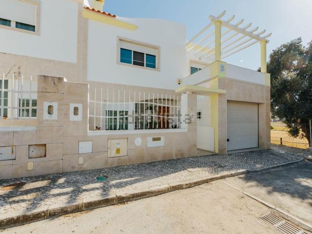 Casa venda em Cidade Sol, Santo António Da Charneca