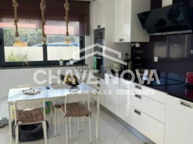 Casa venda em Cidade Sol, Santo António Da Charneca