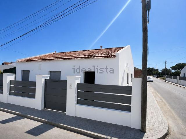 Casa venda em Santo António Da Charneca, Setúbal