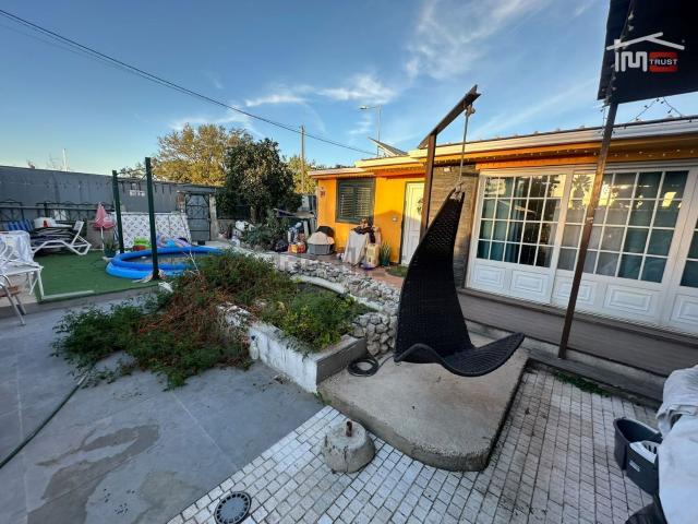 Casa venda em Urbanização da Quinta do Zé Rita, Santo António da Charneca